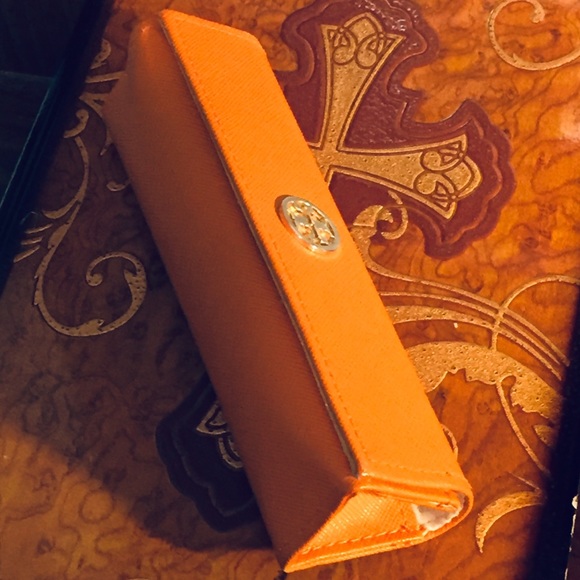 Tory Burch Accessories - Tory Burch orange eyeglass case